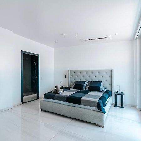 Gray Door Apartments - Adults Only 棕榈滩 外观 照片